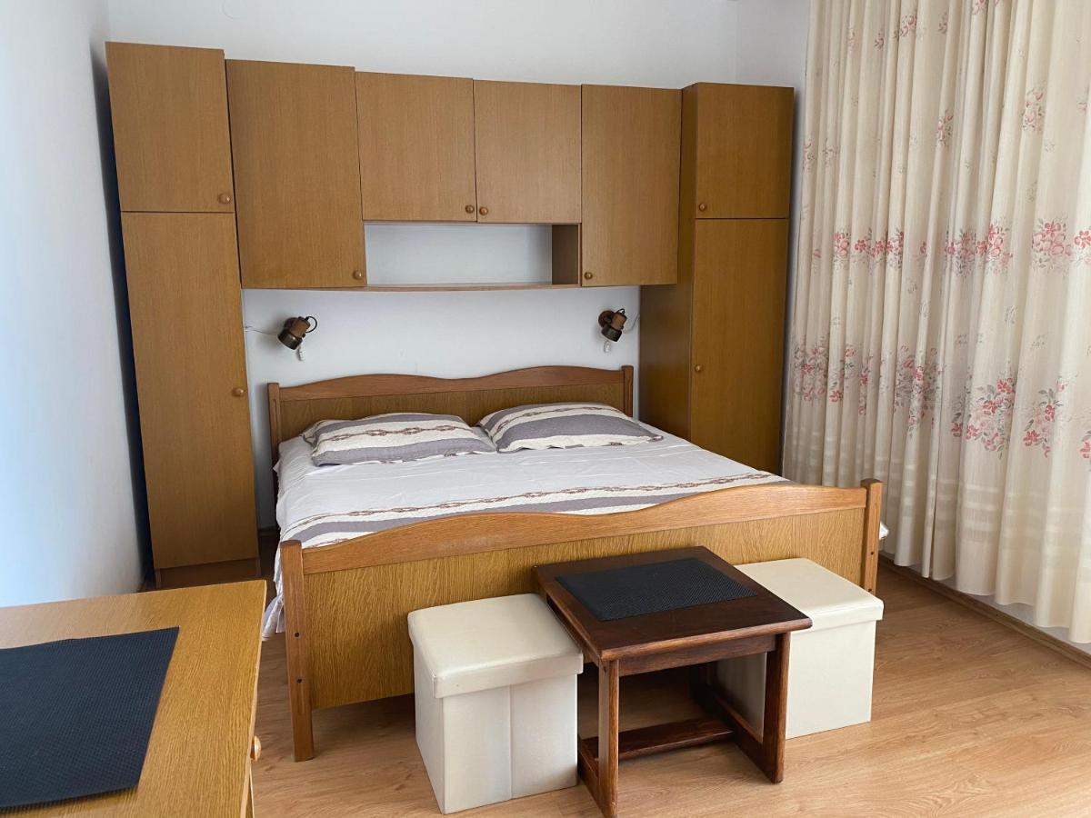Apartments Marija Lopar Luaran gambar
