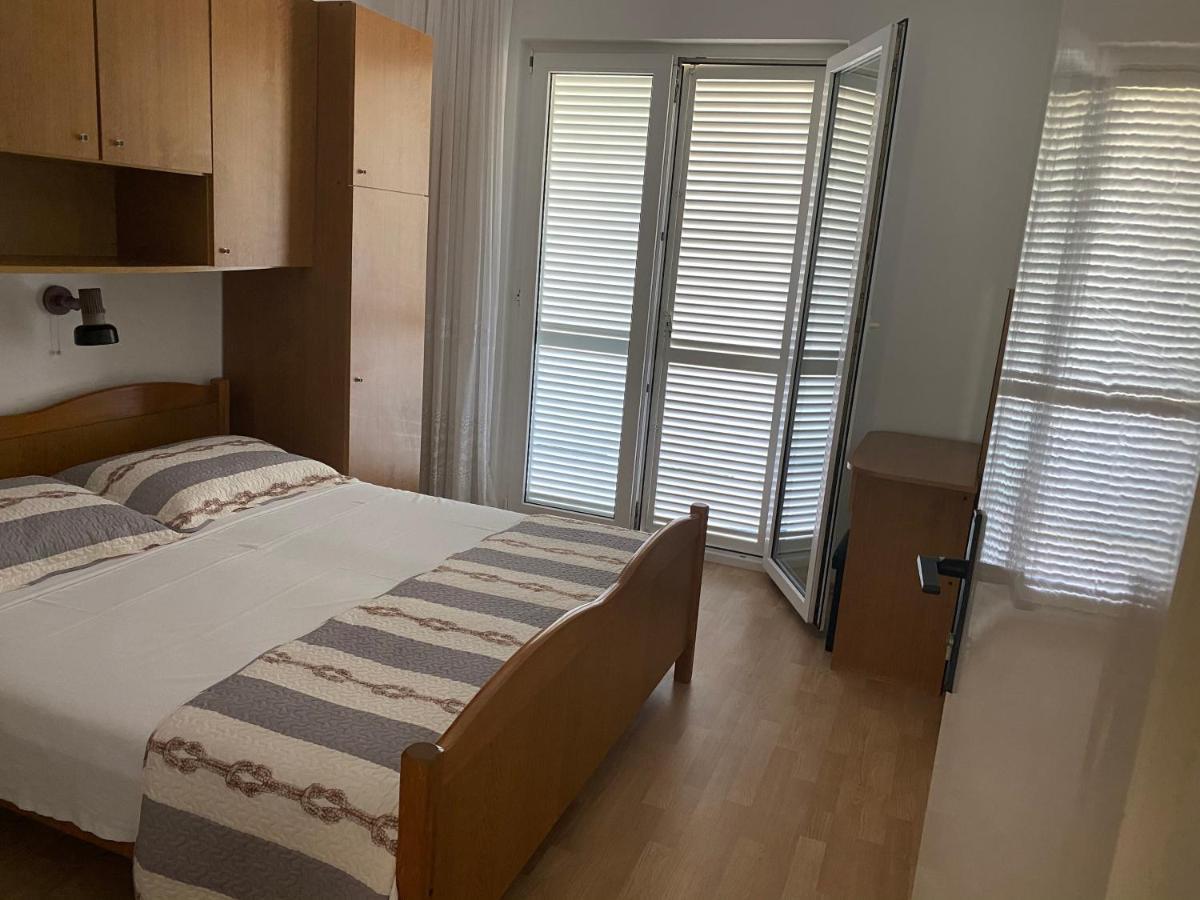 Apartments Marija Lopar Luaran gambar