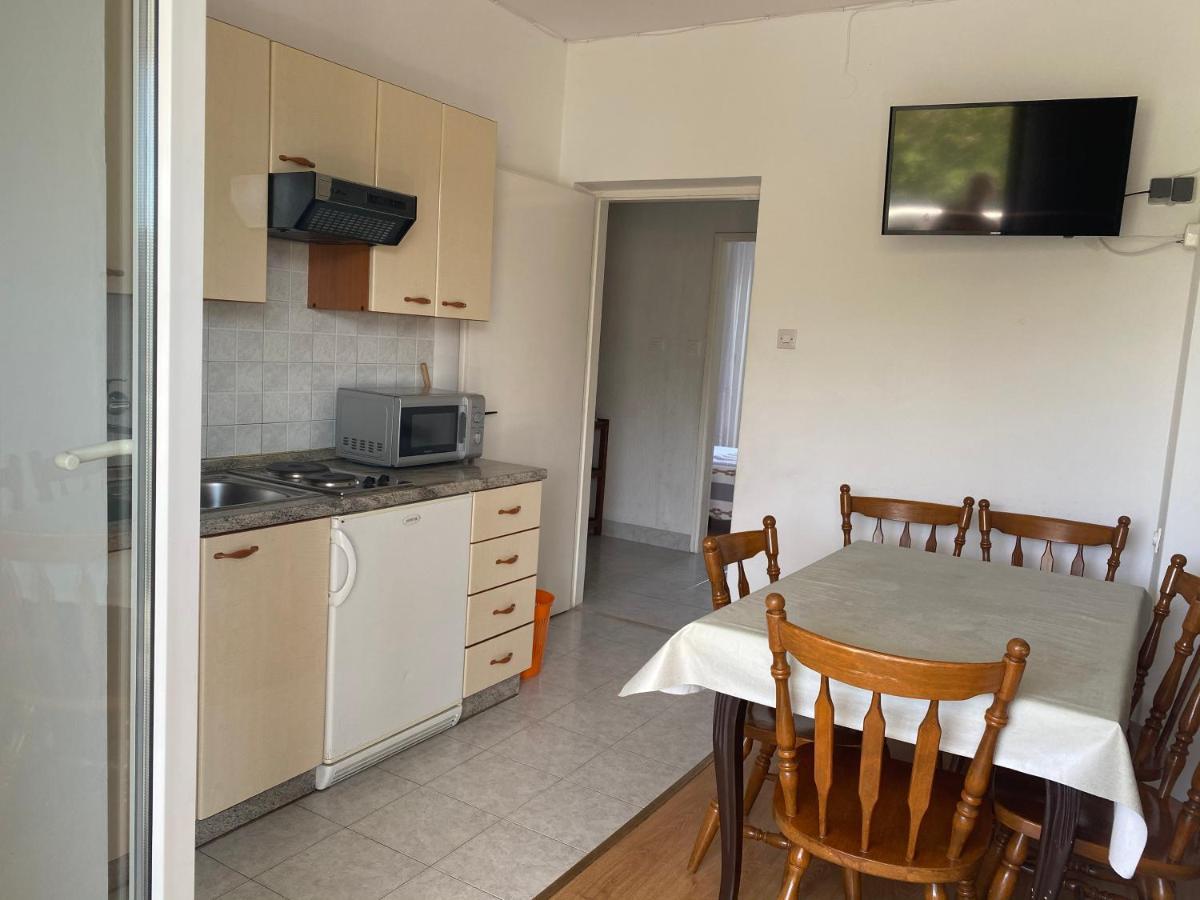 Apartments Marija Lopar Luaran gambar