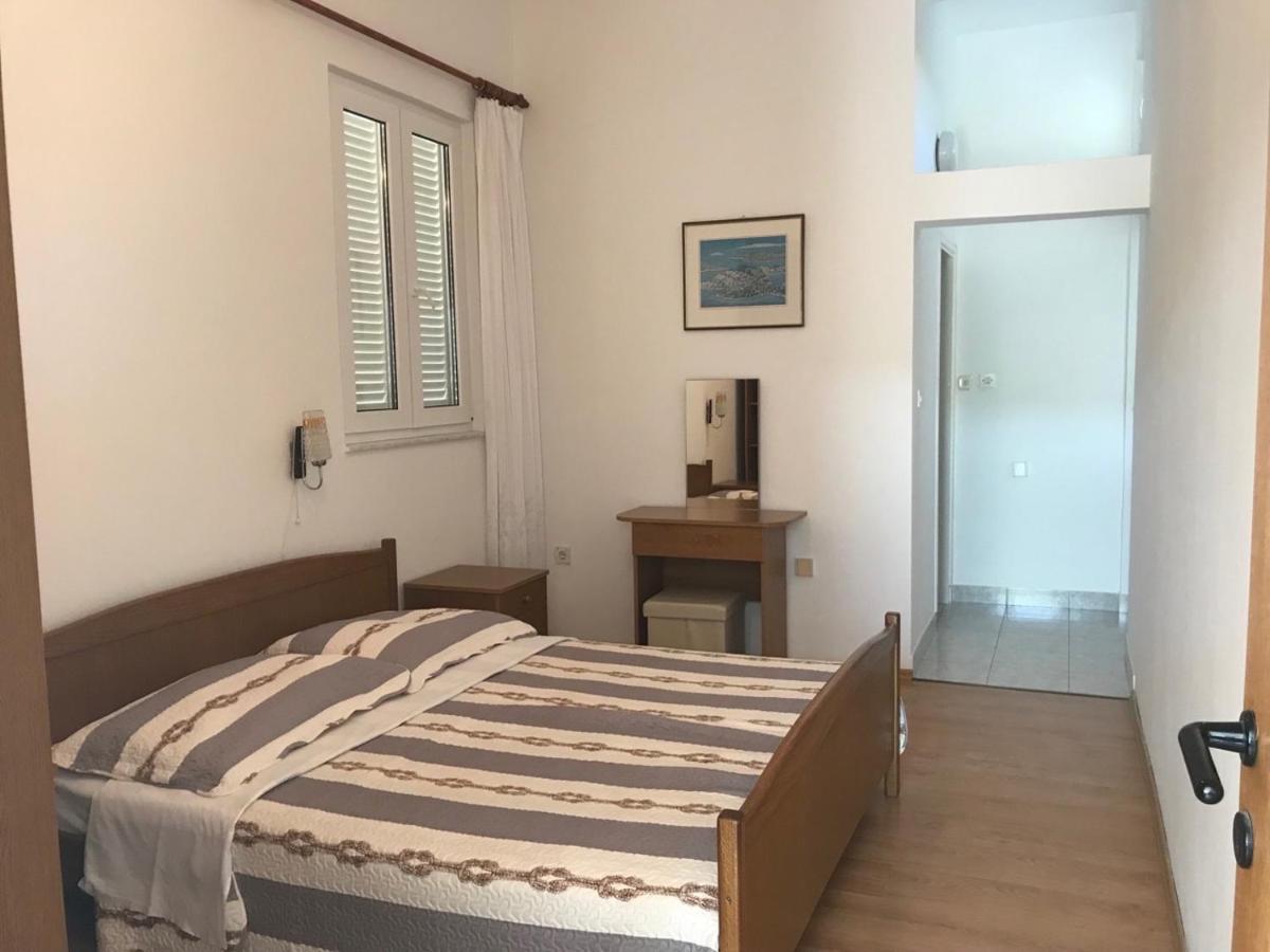 Apartments Marija Lopar Luaran gambar