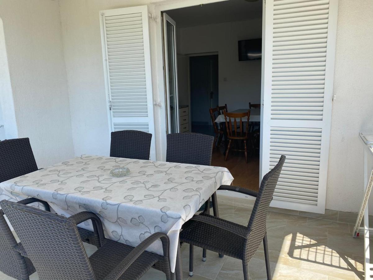 Apartments Marija Lopar Luaran gambar