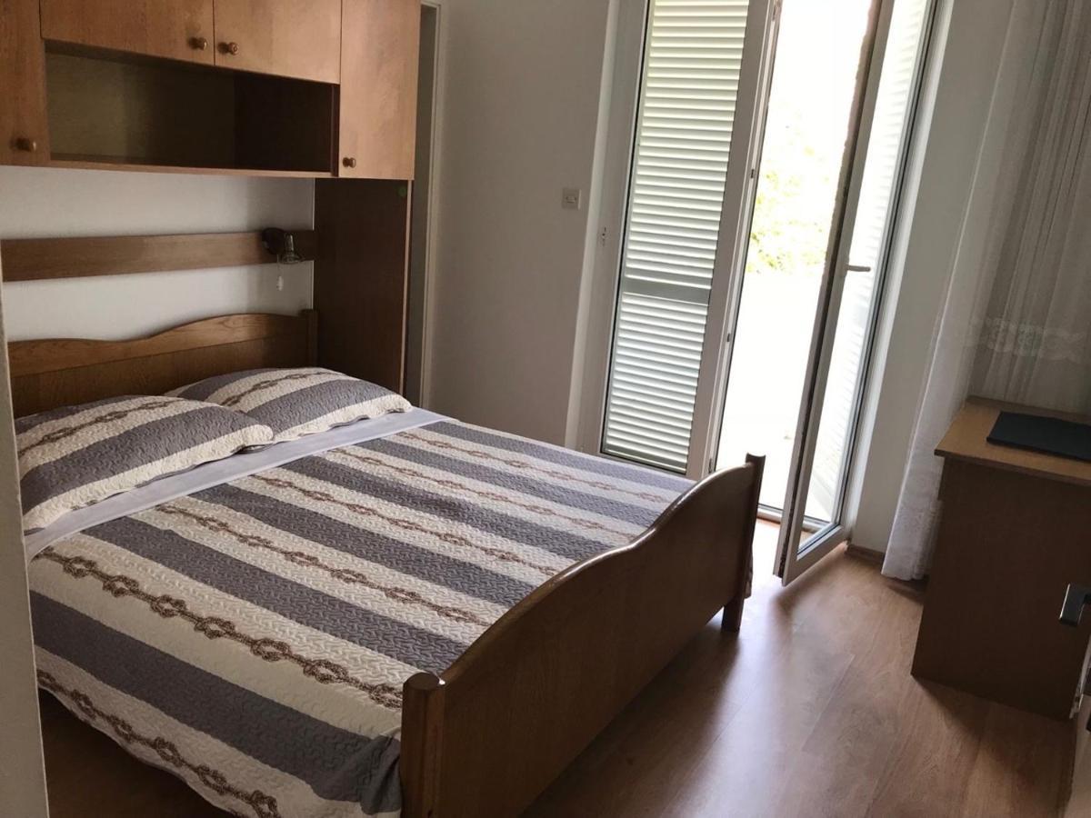 Apartments Marija Lopar Luaran gambar