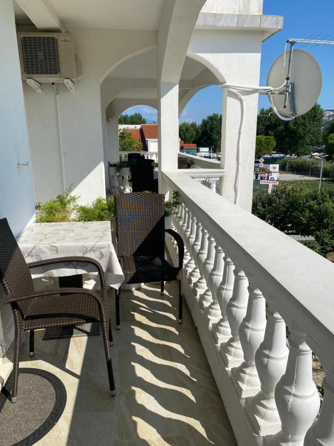 Apartments Marija Lopar Luaran gambar